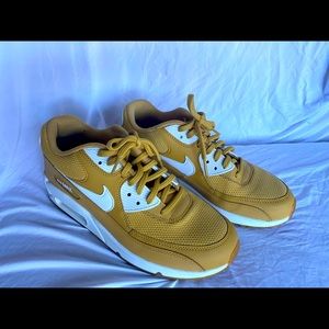 Nike Air Max 90 Laker Yellow